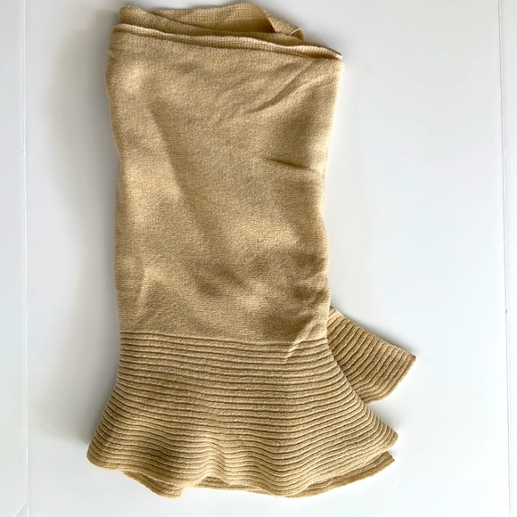 Nordstrom Wool Scarf, Wrap, Shawl - Picture 2 of 4